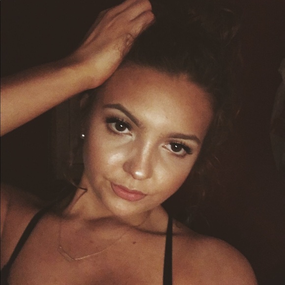 Meet your Posher, Kennedy - Picture 2 of 2